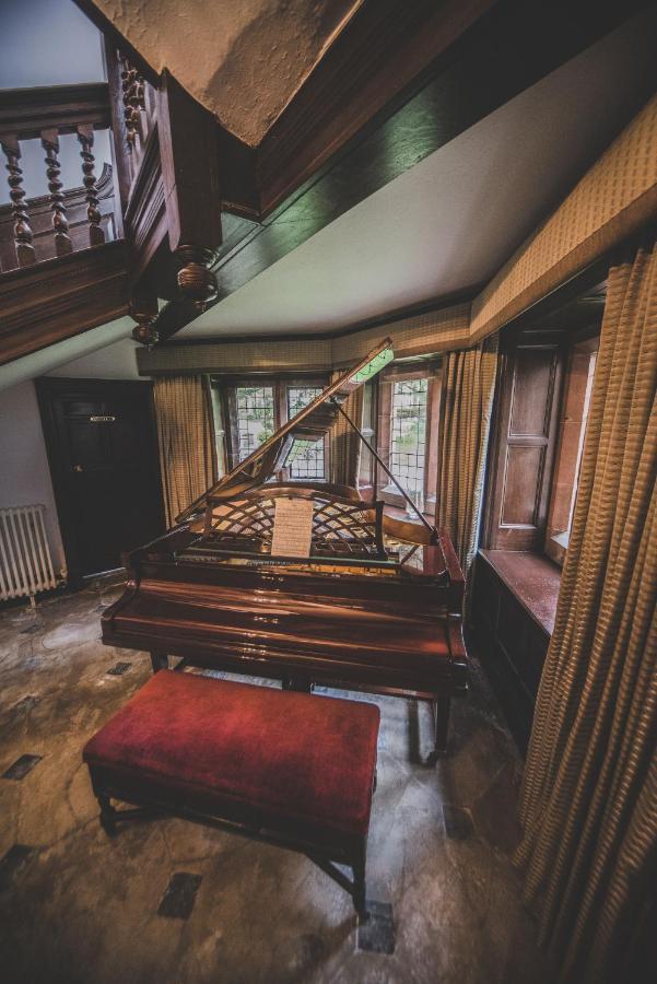 Caer Rhun Hall Hotel คอนวี ภายนอก รูปภาพ