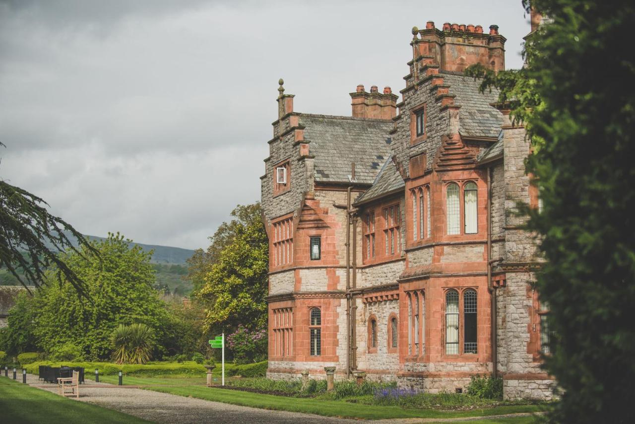 Caer Rhun Hall Hotel คอนวี ภายนอก รูปภาพ