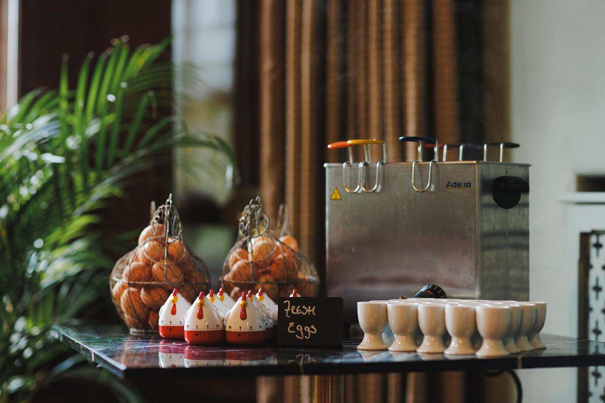 Caer Rhun Hall Hotel คอนวี ภายนอก รูปภาพ