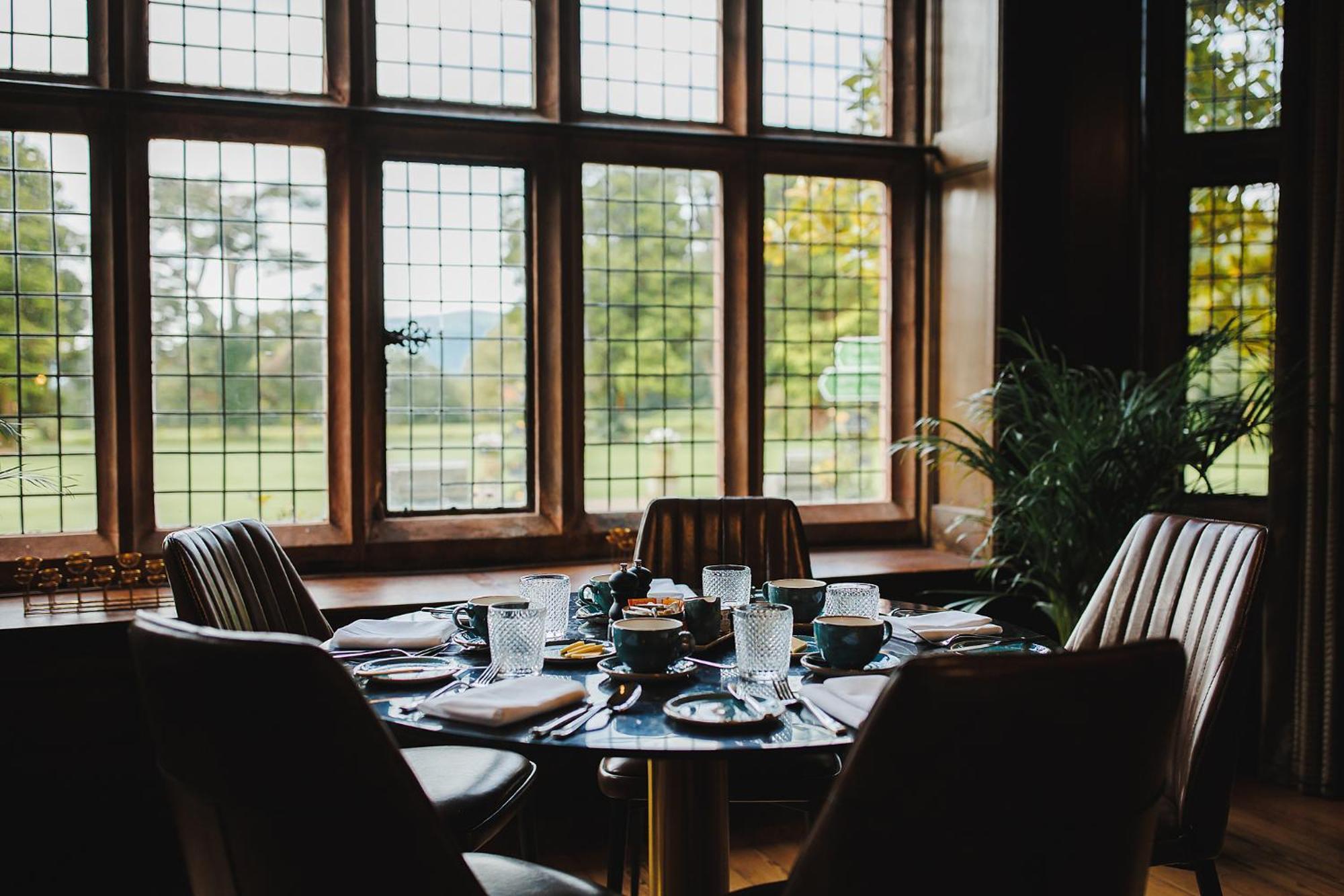 Caer Rhun Hall Hotel คอนวี ภายนอก รูปภาพ